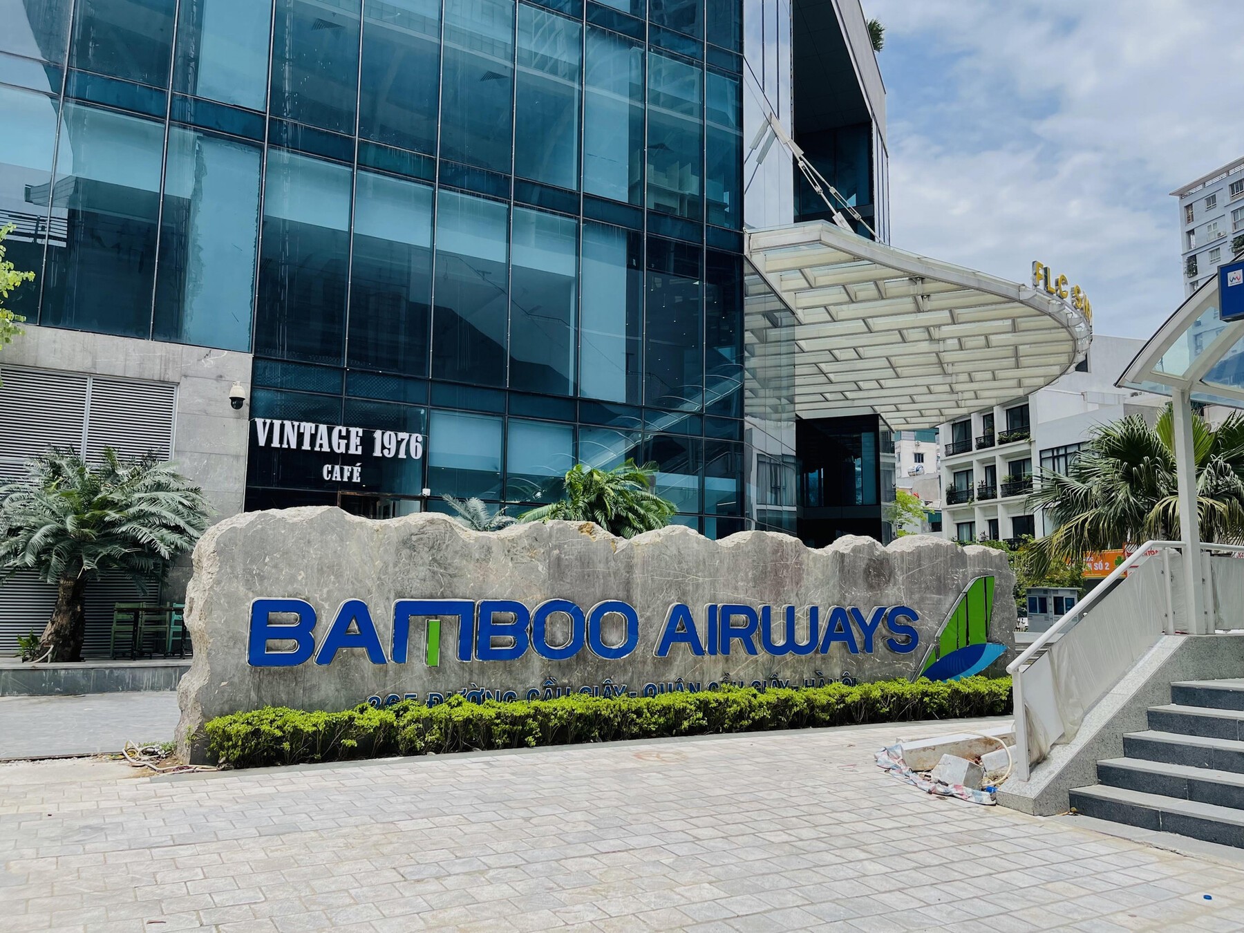 Toà nhà Bamboo Airways đổi tên thành The West